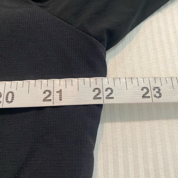 Columbia Black Windbreaker Jacket - Picture 8 of 14